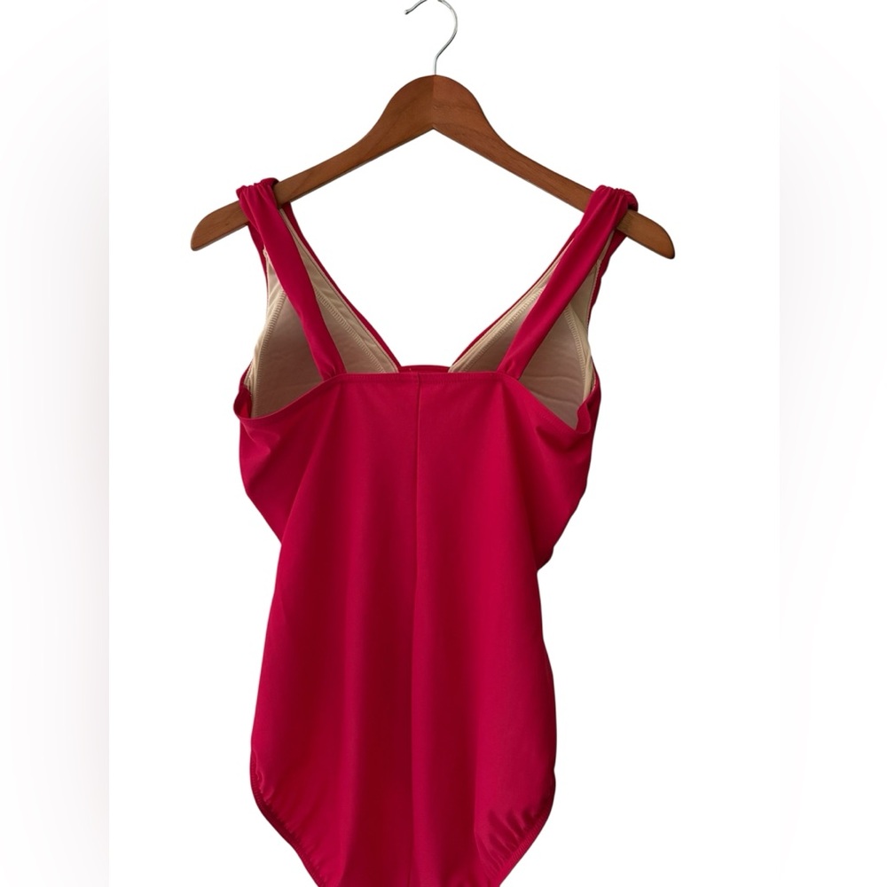 Lands End Slendersuit One Piece Bathing Suit - Picture 4 of 8